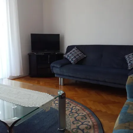 Apartament Kabalin Novi Vinodolski
